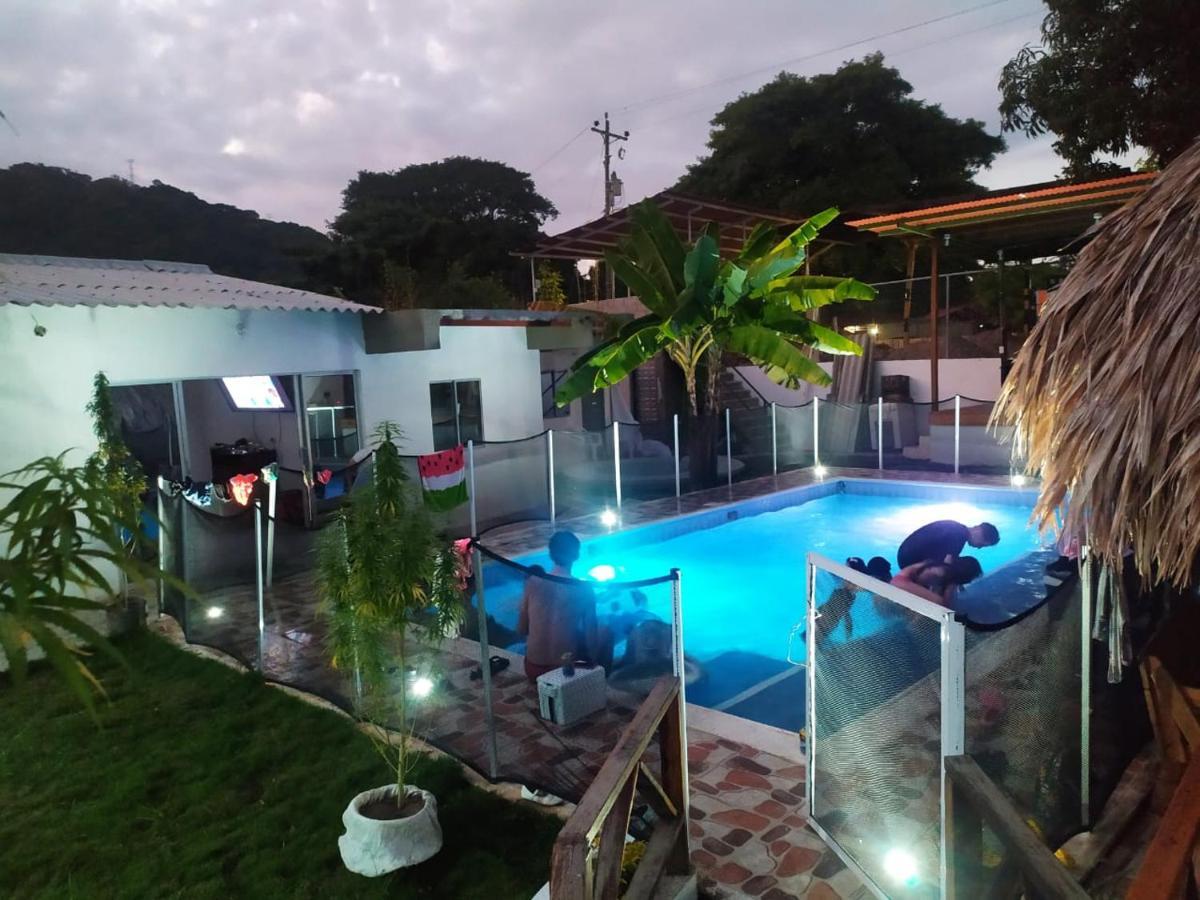 Hostal La sierra nevada Palomino Exterior foto